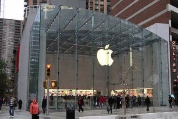 Apple va prezenta luni noile versiuni ale sistemelor de operare iOS şi OSX